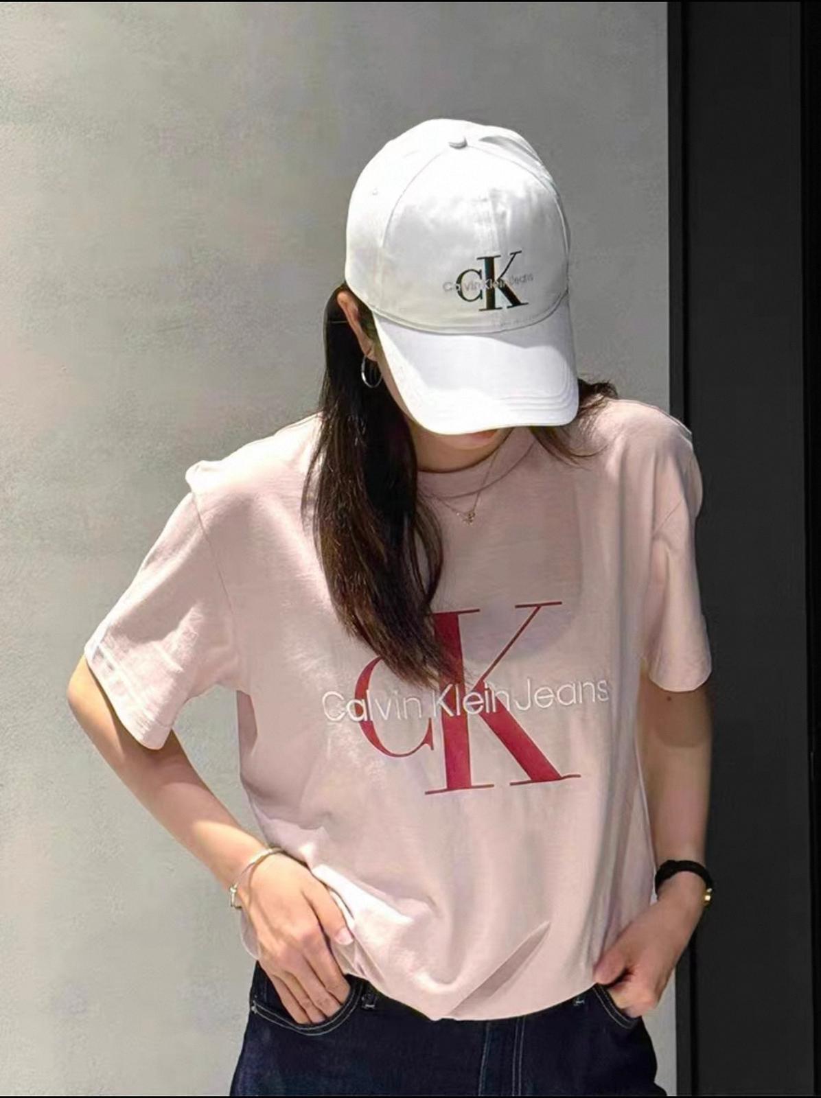 t-shirt ck